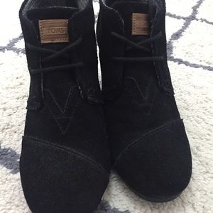 Black Toms Wedges size 9